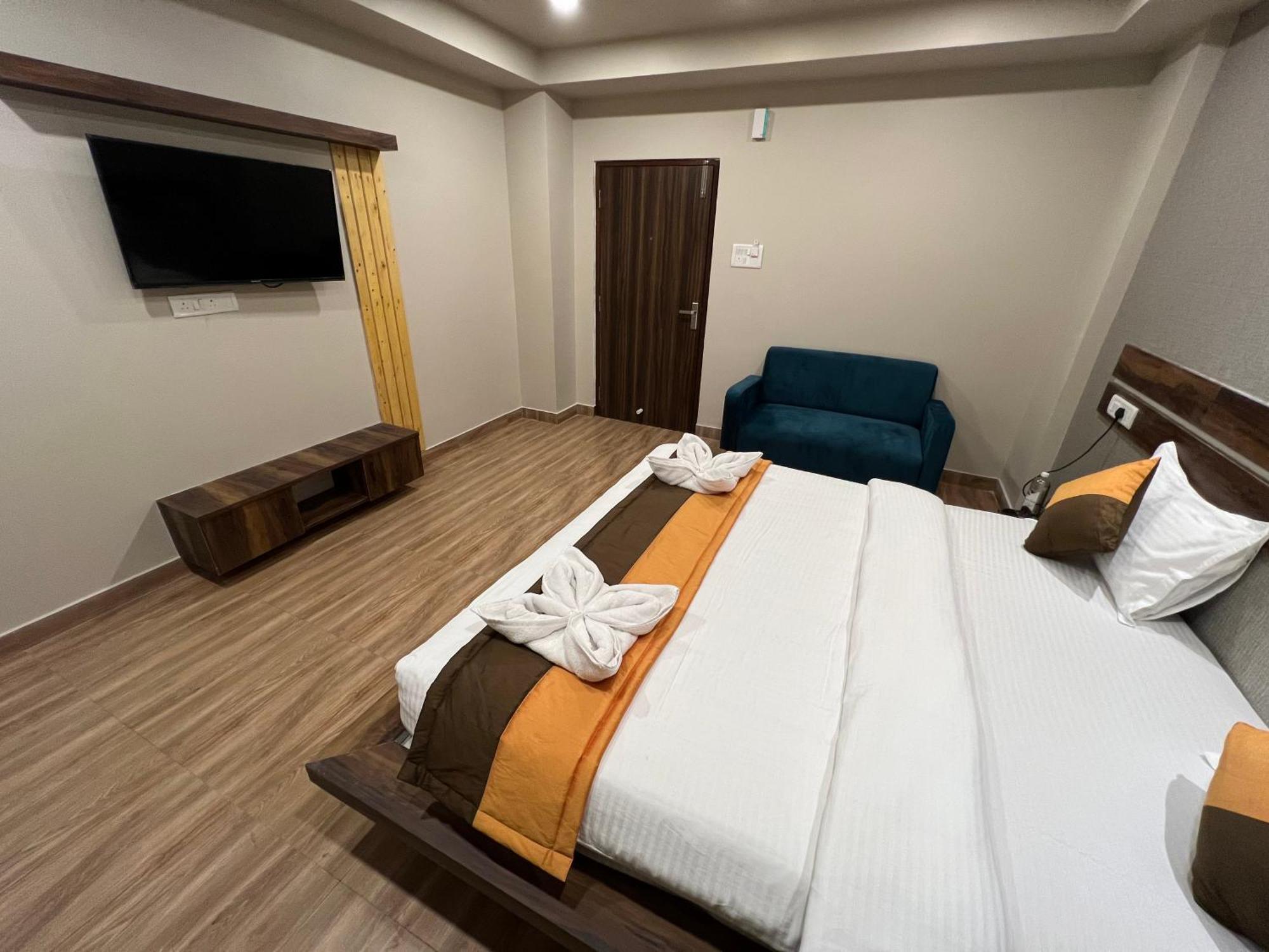 Grand Falcon Electronic City Kammasandra Екстер'єр фото